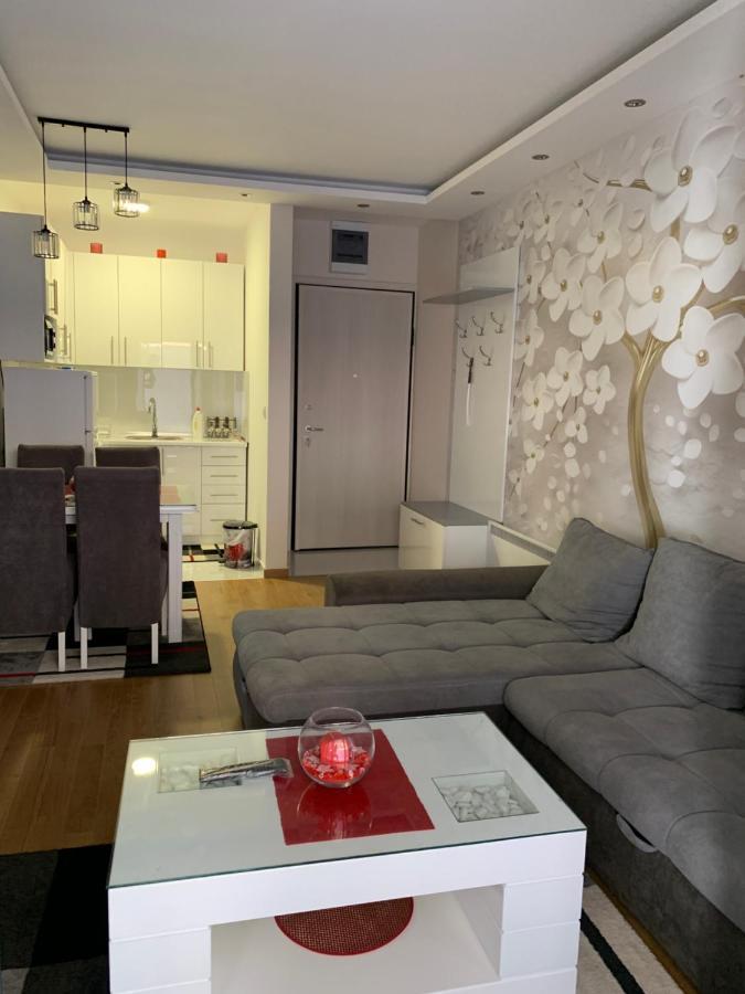 Lux Apartman Ss Zlatibor Vila Pekovic Green Luaran gambar
